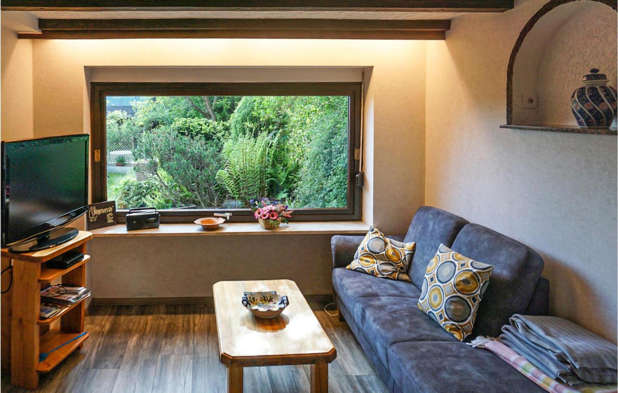 Amazing Apartment In Hinterweidenthal With Wifi Exterior foto